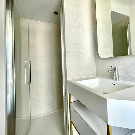 Le Royal Vibes Apartman *